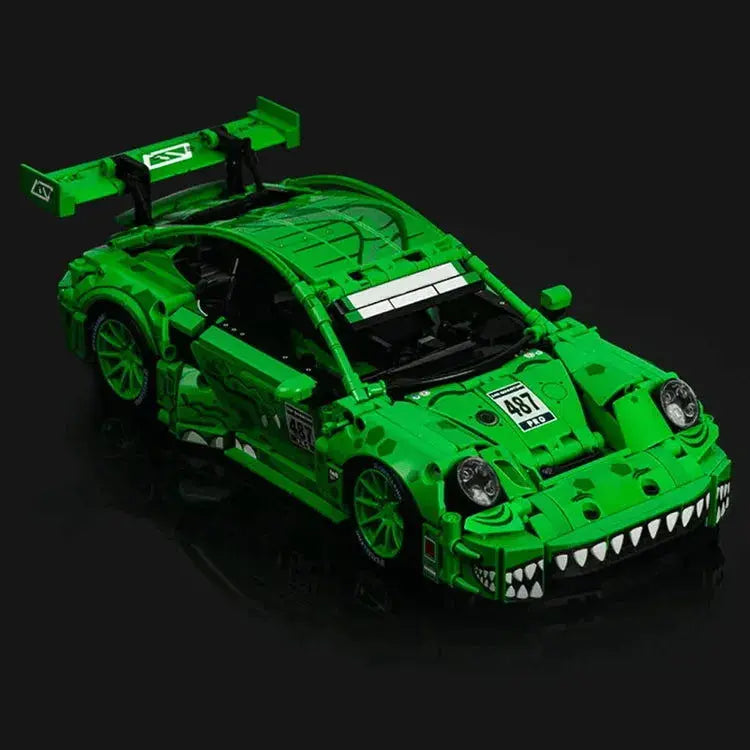 THE GREEN JAWS RACE CAR 1521PCS